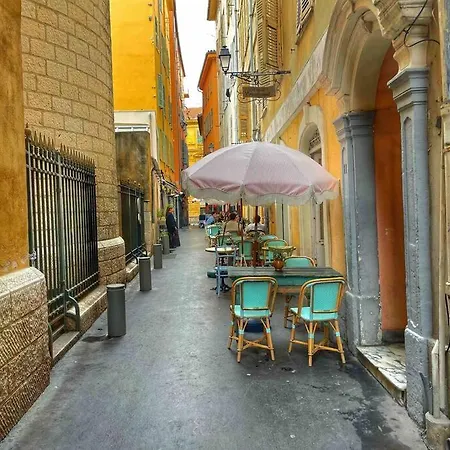 Cosy Appartement, Moderne, Fuchsia, Industriel Appartamento