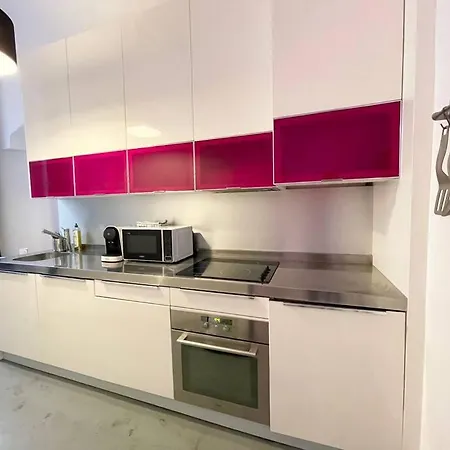 Cosy Appartement, Moderne, Fuchsia, Industriel *